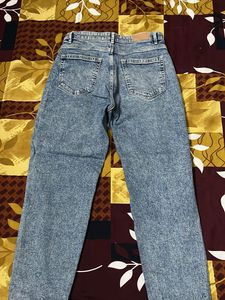 Stylish Blue Denim Jeans