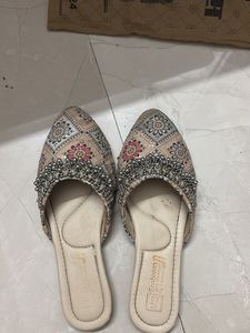 Embellished Ethnic Flats