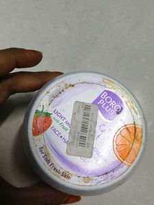 Boro Plus Soft Light Moisturising Cream of 300ml