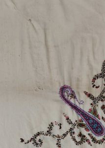 Used Cotton Double Bedsheet With Embroidery