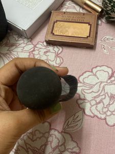 MAC brush