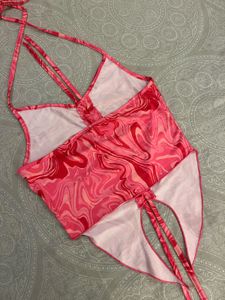 🌷 Pink Swirl Halter Neck  Top