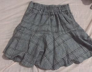 Chic Plaid Flounce Skirt