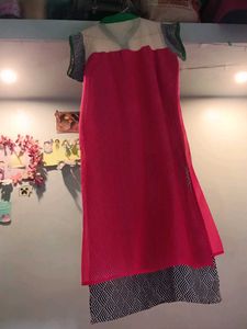 Vibrant Pink Kurti with Geometric Print Trousers