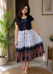 Stylish Navy & White Printed Gown