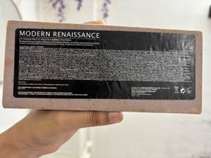 Modern Renaissance eyeshadow pallete