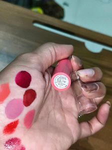 set of 8 lipsticks