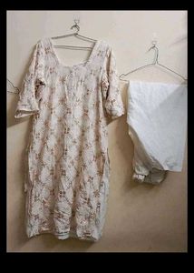 Elegant White Kurta Set with Gold Embroidery