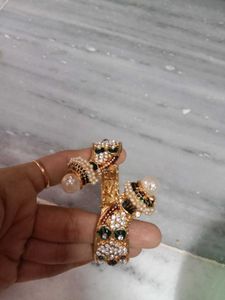 Exquisite Designer Owl Bangle Bracelet