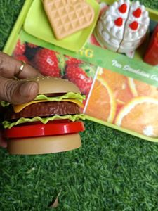 Play Food Burger and Waffle Set