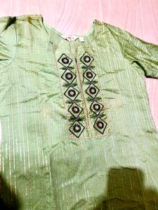 Beautiful Green Embroidered Kurta