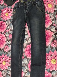 Stylish Dark Wash Denim Jeans