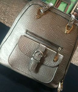 Bronze Stylish handbags – Multi Pocket Design
