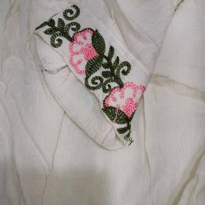 Embroidered Cream Kurta