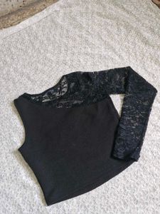 Chic Black Lace Trimmed top