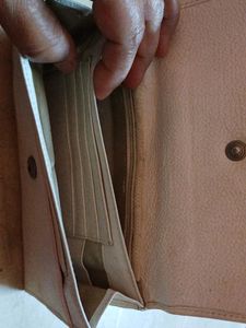 Hunt White Genuine Leather Wallet