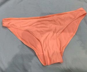 ⚛️ 40 size hunkemoller look