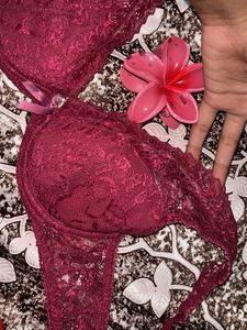 ❤️Burgundy Lace Bra❤️