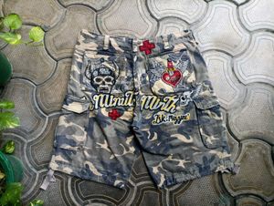 Camouflage Cargo Shorts with Skull Print