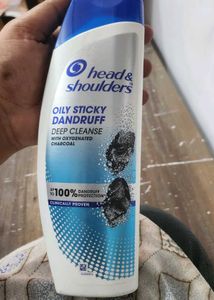 Head & Shoulders Shampoo - Oily Sticky Dandruff