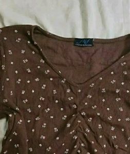 PRICE DROP🖤Chocolate Brown Floral Aesthetic Crop