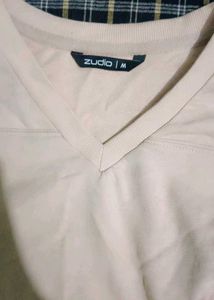 Cream V-Neck Cropped Top