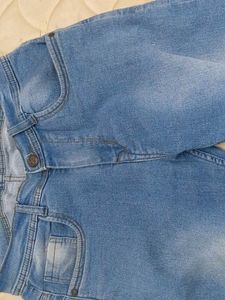Light Wash Skinny Jeans