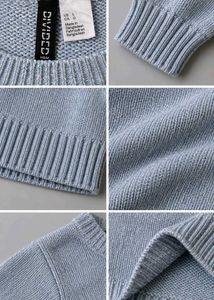 LIGHT BLUE RIBBED CREWNECK SWEATER
