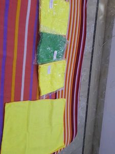 4 Hand Towel 3 Yellow 1 Green