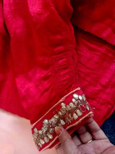 Diwali Offer  🪔 Elegant Peach Saree
