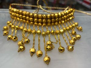 Exquisite Gold Necklace with Intricate Beads