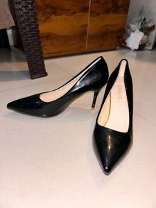 Classic Black Pointed Toe Heels