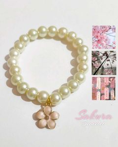 Pearl Sakura Bracelet