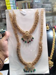 Indian Traditional Gold Tone Necklace Set