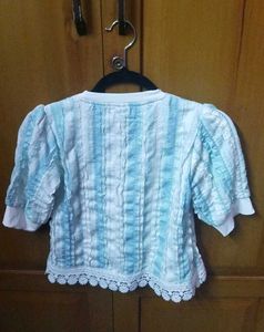 Chic Puff Sleeve Blouse with Lace Trim