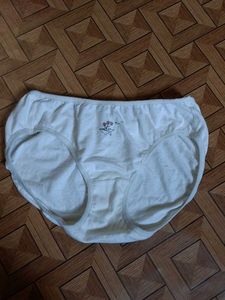 Comfortable Cotton Briefs with Cute Embroidery