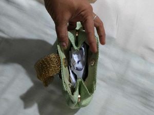Cute Lavie Clutch