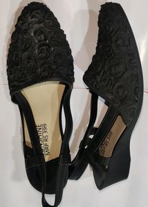 Black Rose Women Sandal Tayp 39 40size 6.5. 7.5 Sizes