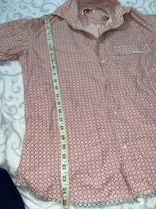 unisex Pink Geometric Print Short Sleeve Shirt