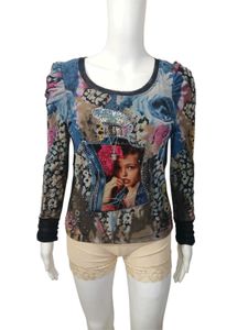 Unique Graphic Print Long Sleeve Top