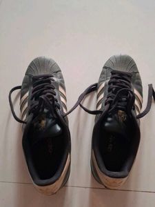 Adidas Superstar Sneakers