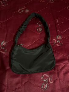 Chic Black Shoulder Bag