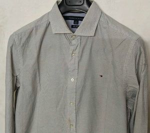 Tommy Hilfiger casual shirt for men