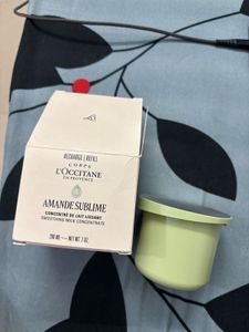 L'Occitane Almond Sublime Smoothing Milk
