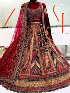 bridal heavy lehenga with full ghera