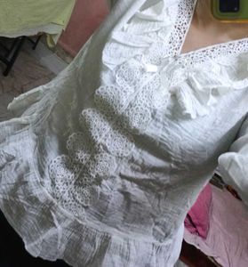 Elegant White Lace Trim Ruffle top