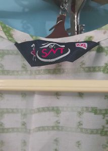 Green &amp; White Printed Kurta