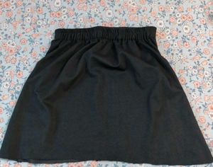 Chic Black Button-Front Skirt