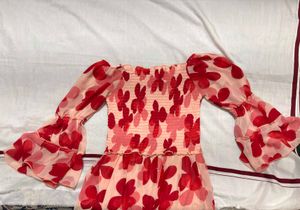 Chic Floral Print Smocked Maxi Dress
