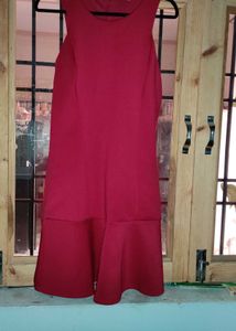 Chic Black &amp; Red Dresses